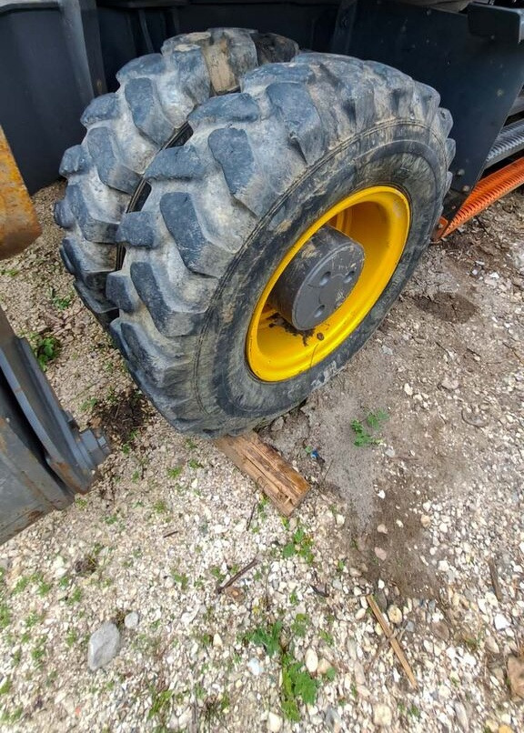 Pelle sur pneus Volvo EWR150E: photos 9