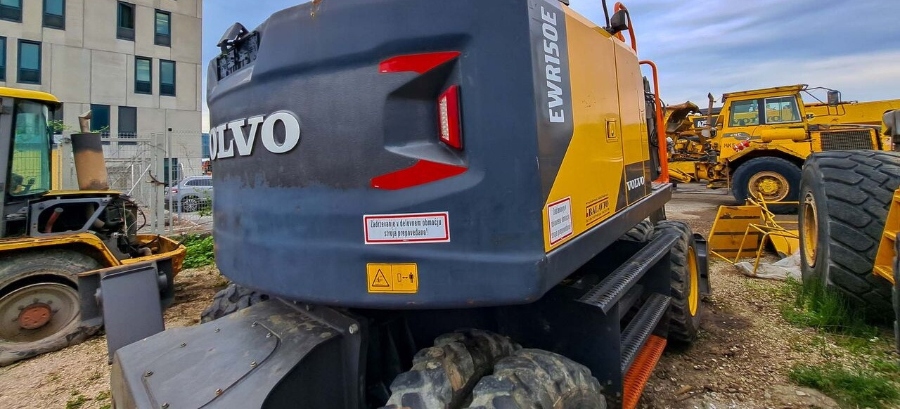 Pelle sur pneus Volvo EWR150E: photos 13