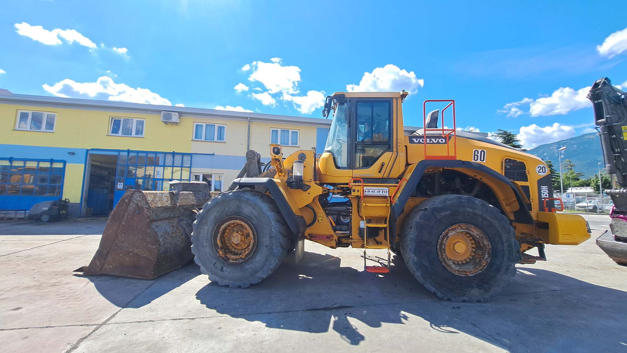 Volvo L150H - Chargeuse sur pneus: photos 2 Volvo L150H - Chargeuse sur pneus: photos 2