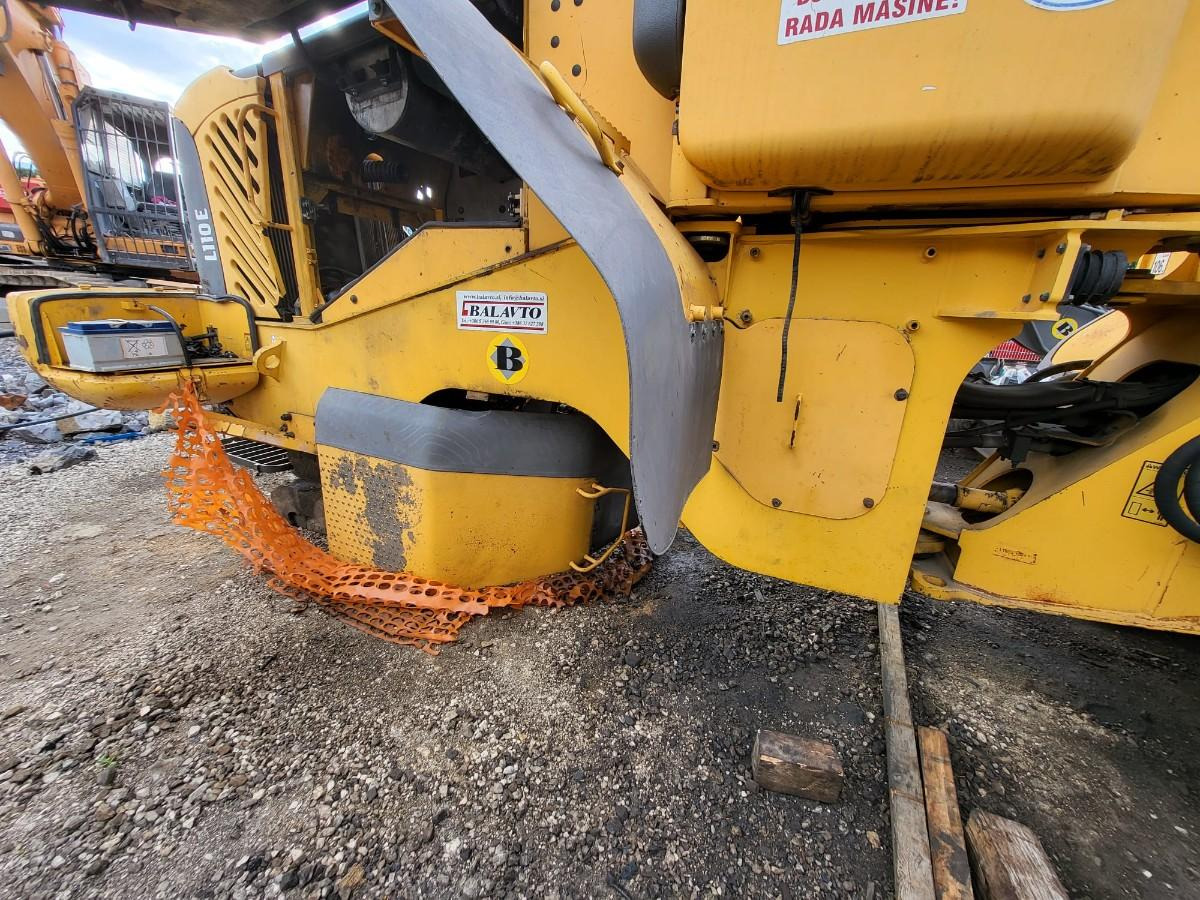 Volvo rear frame - Frame/ Châssis pour Chargeuse: photos 1 Volvo rear frame - Frame/ Châssis pour Chargeuse: photos 1