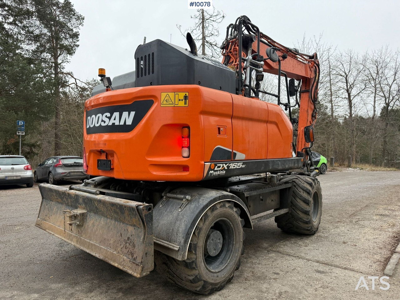 Doosan DX165W-5 Wheeled excavator (VIDEO) - Pelle sur pneus: photos 5 Doosan DX165W-5 Wheeled excavator (VIDEO) - Pelle sur pneus: photos 5