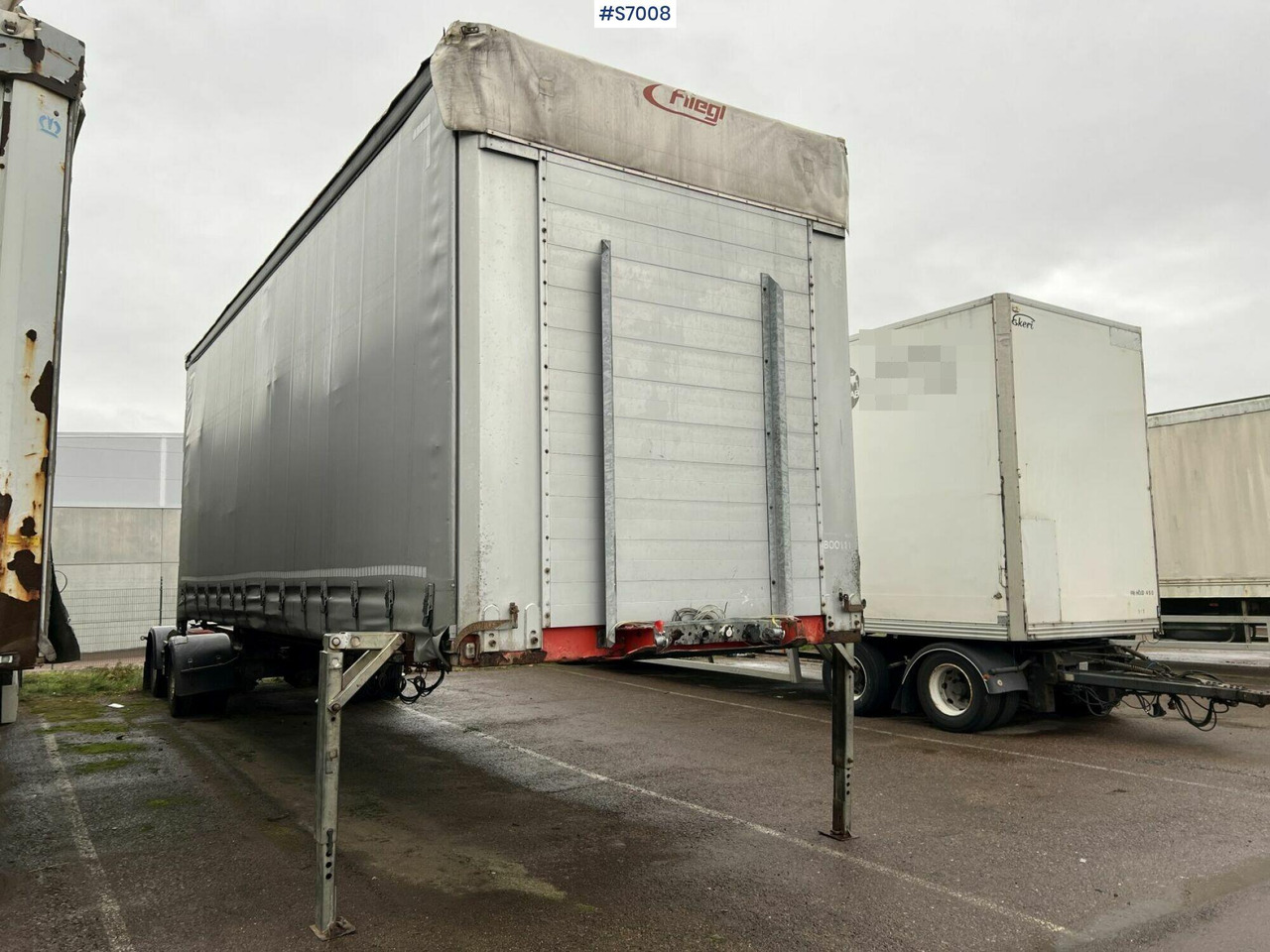 Fliegl SZS380 Link-Trailer - Semi-remorque rideaux coulissants: photos 2 Fliegl SZS380 Link-Trailer - Semi-remorque rideaux coulissants: photos 2