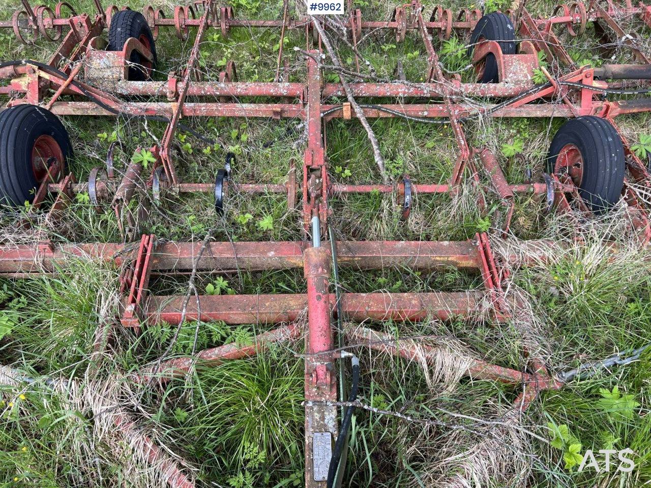 Hydraulic harrow LILLA HARRIE HJH610-3 en leasing occasion Hydraulic harrow LILLA HARRIE HJH610-3: photos 19