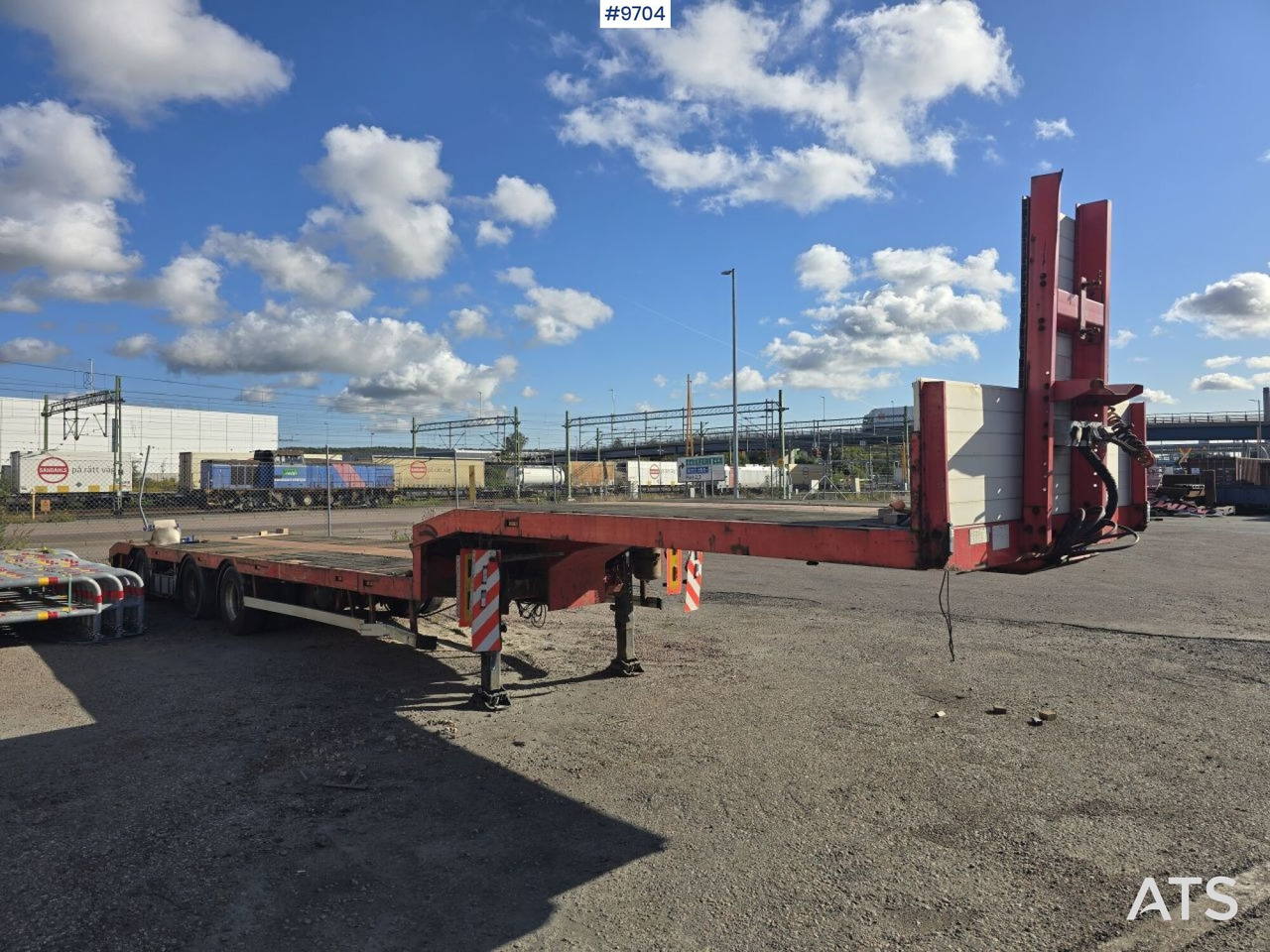 Jumbotrailer HRD NTG - Semi-remorque surbaissé: photos 1 Jumbotrailer HRD NTG - Semi-remorque surbaissé: photos 1