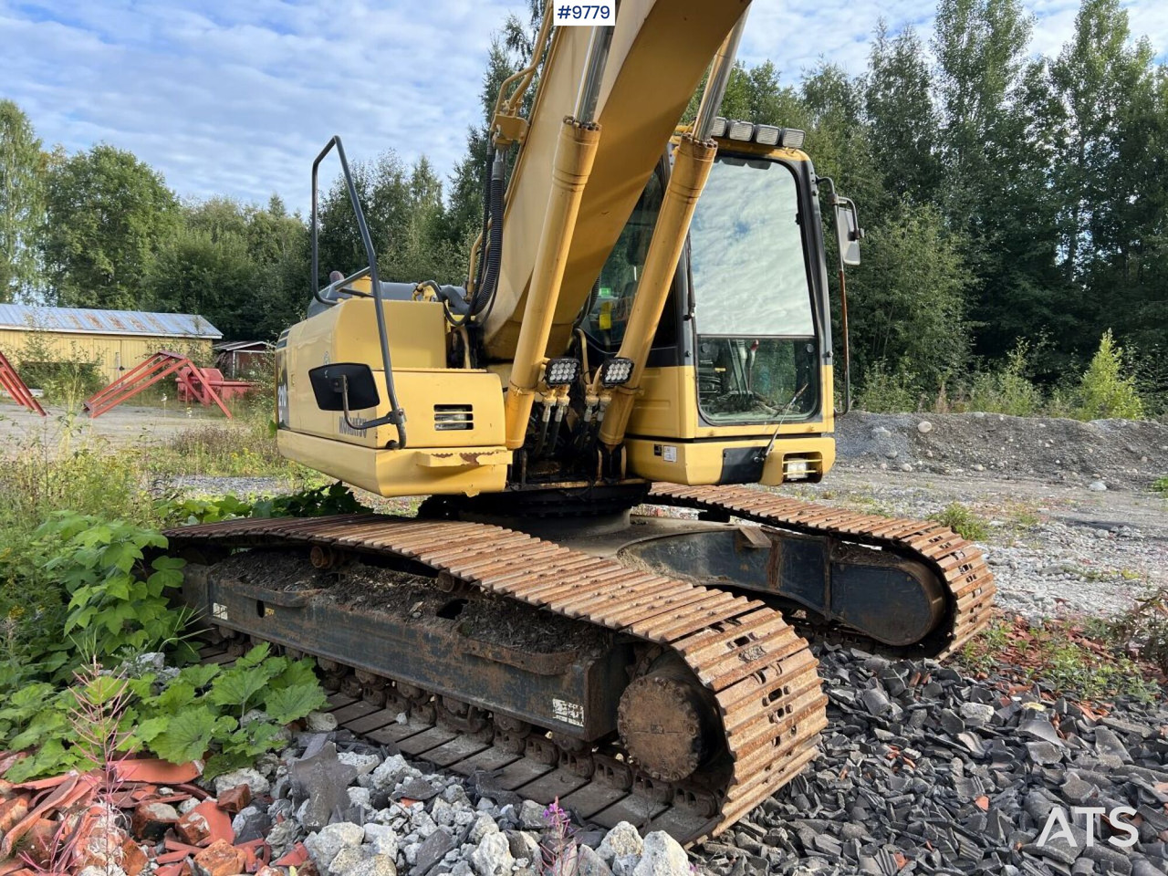 KOMATSU PC210LC-8 Excavator with buckets - Pelle sur chenille: photos 3 KOMATSU PC210LC-8 Excavator with buckets - Pelle sur chenille: photos 3