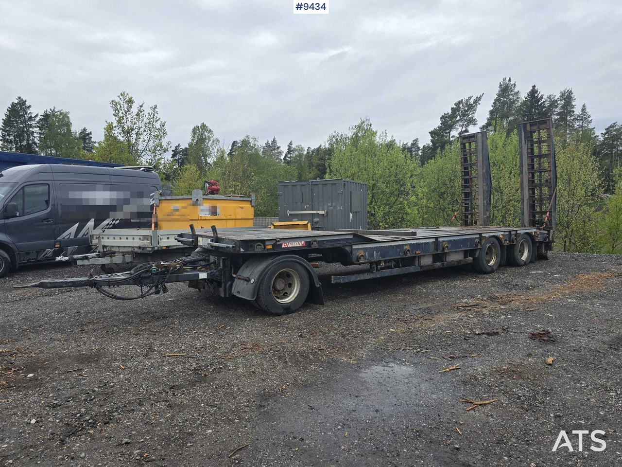 Machine trailer McCauley MAC-TLL3-33 - Remorque porte-engin surbaissée: photos 1 Machine trailer McCauley MAC-TLL3-33 - Remorque porte-engin surbaissée: photos 1
