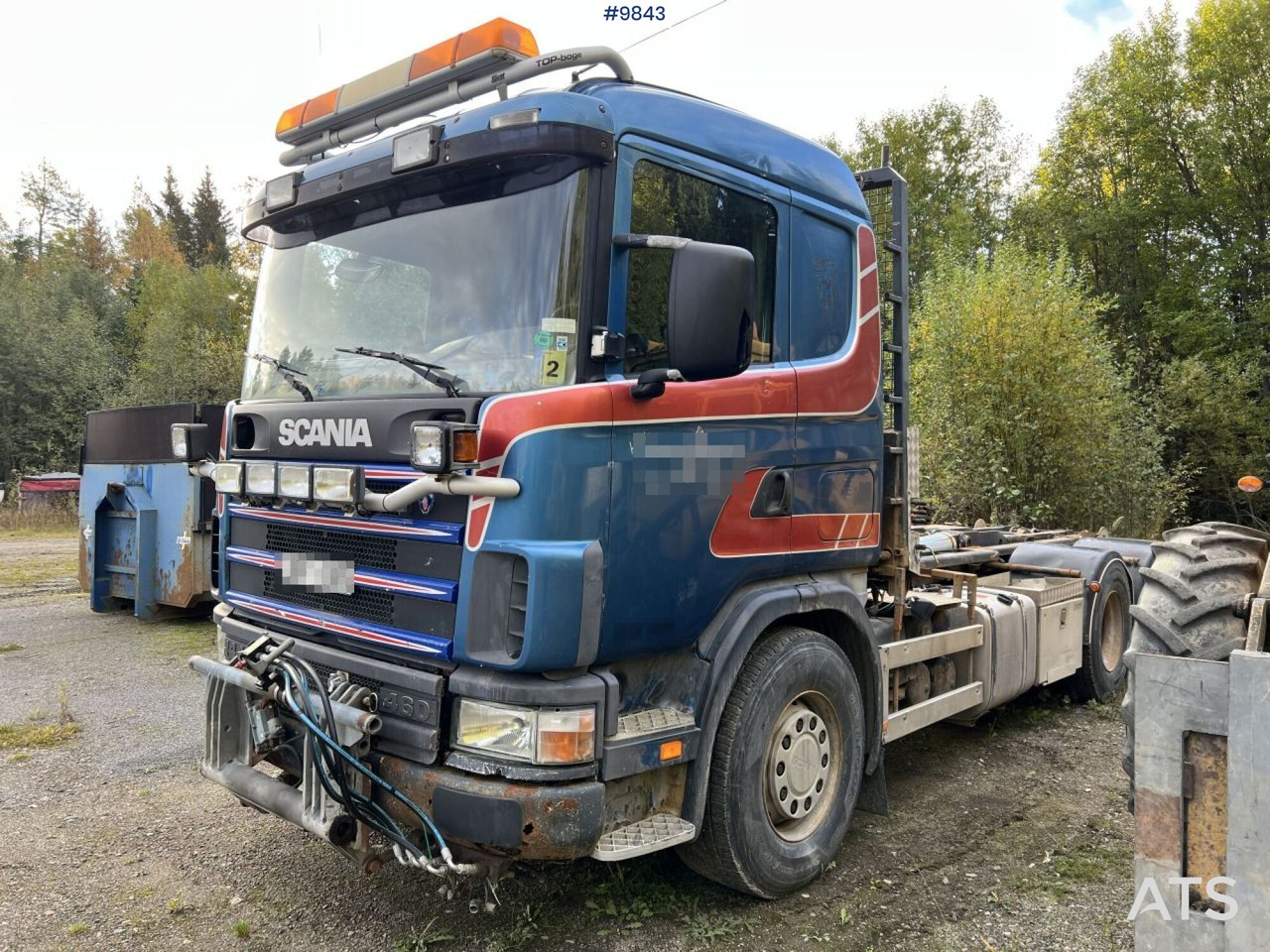 Scania R144 Hook Truck with plow equipment - Camion ampliroll: photos 1 Scania R144 Hook Truck with plow equipment - Camion ampliroll: photos 1