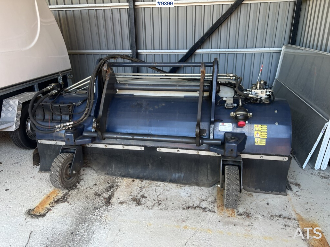 Sweeper machine-Mählers - Brosse: photos 1 Sweeper machine-Mählers - Brosse: photos 1