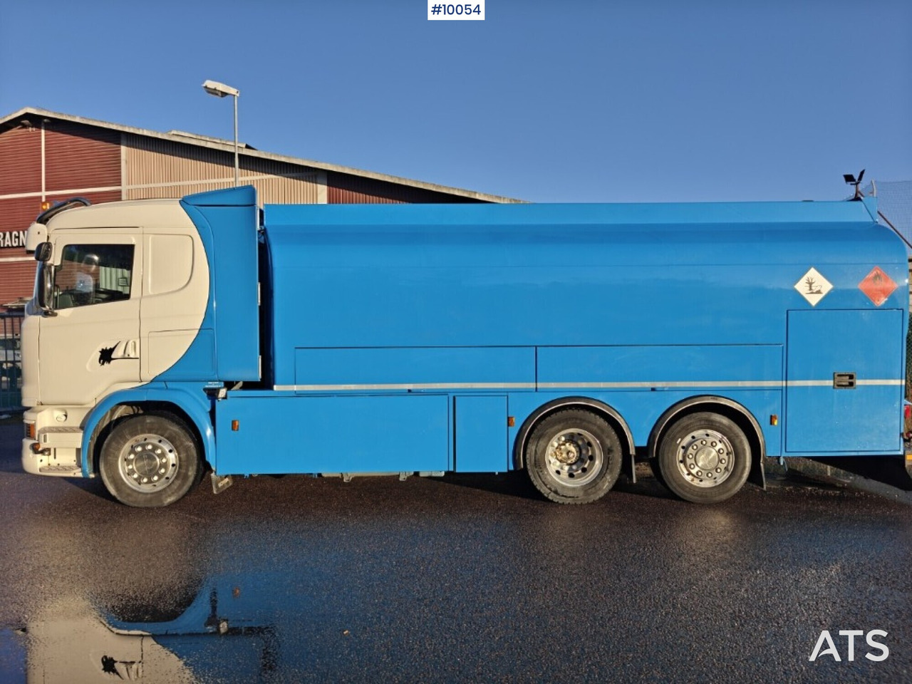 Tank truck Scania G450 6X2 - Camion citerne: photos 1 Tank truck Scania G450 6X2 - Camion citerne: photos 1