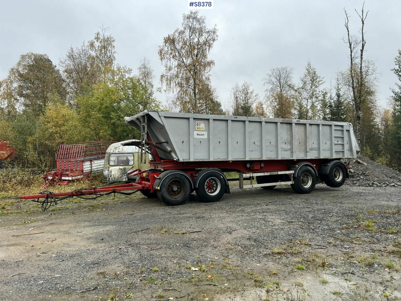 Tipper trailer, Fruehauf TP-87 with dump body Benalu - Remorque benne: photos 2 Tipper trailer, Fruehauf TP-87 with dump body Benalu - Remorque benne: photos 2