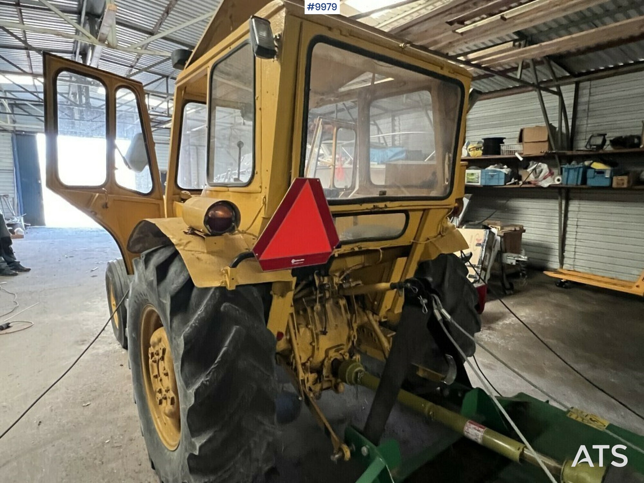 Tractor- MASSEY-FERGUSON 203 - Tracteur agricole: photos 3 Tractor- MASSEY-FERGUSON 203 - Tracteur agricole: photos 3