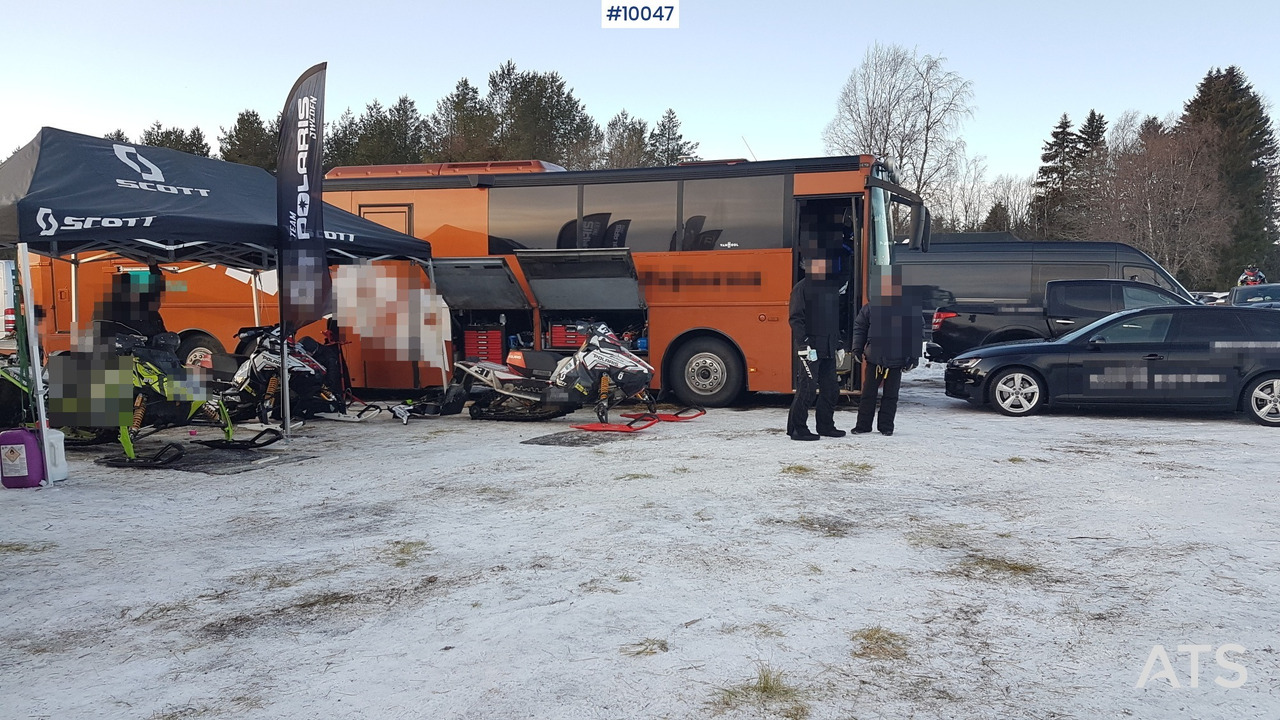 VOLVO B10M-70B Motorhome / Snowmobile bus with rear lift - Fourgon aménagé: photos 2 VOLVO B10M-70B Motorhome / Snowmobile bus with rear lift - Fourgon aménagé: photos 2