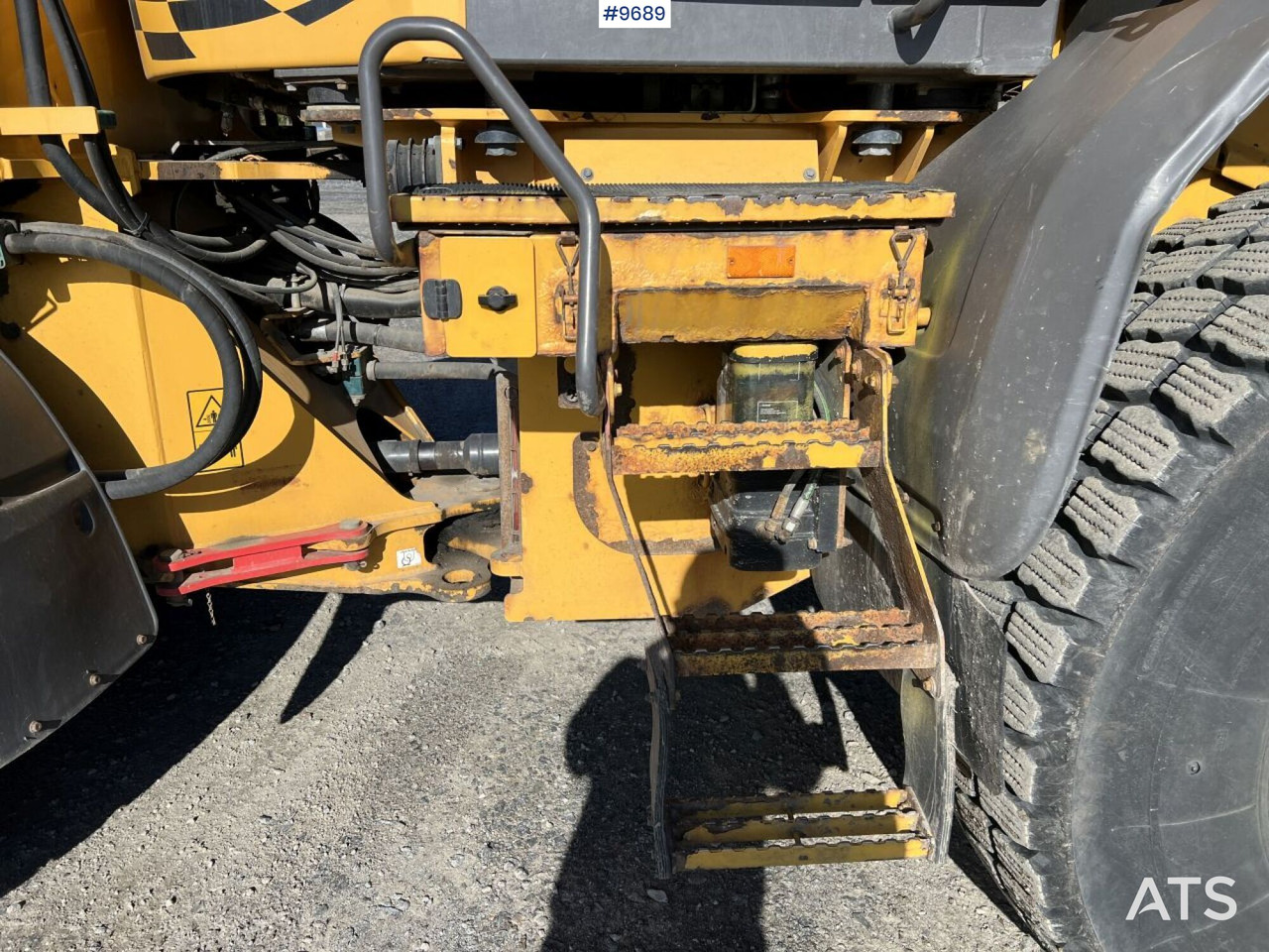 Chargeuse sur pneus VOLVO L60G Wheel loader with multi-bucket: photos 19 Chargeuse sur pneus VOLVO L60G Wheel loader with multi-bucket: photos 19