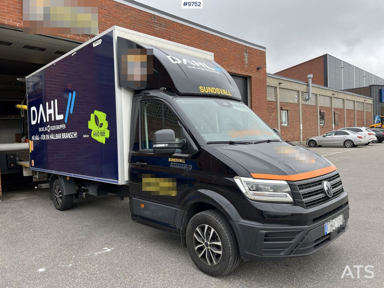 Volkswagen Crafter with tail lift - Fourgon grand volume: photos 2 Volkswagen Crafter with tail lift - Fourgon grand volume: photos 2