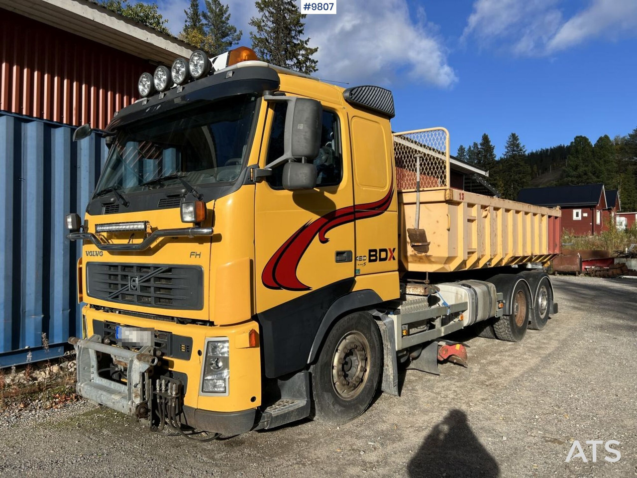 Volvo FH-480 6*2 with LAXO-Quick lock and plow equipment - Camion benne: photos 2 Volvo FH-480 6*2 with LAXO-Quick lock and plow equipment - Camion benne: photos 2