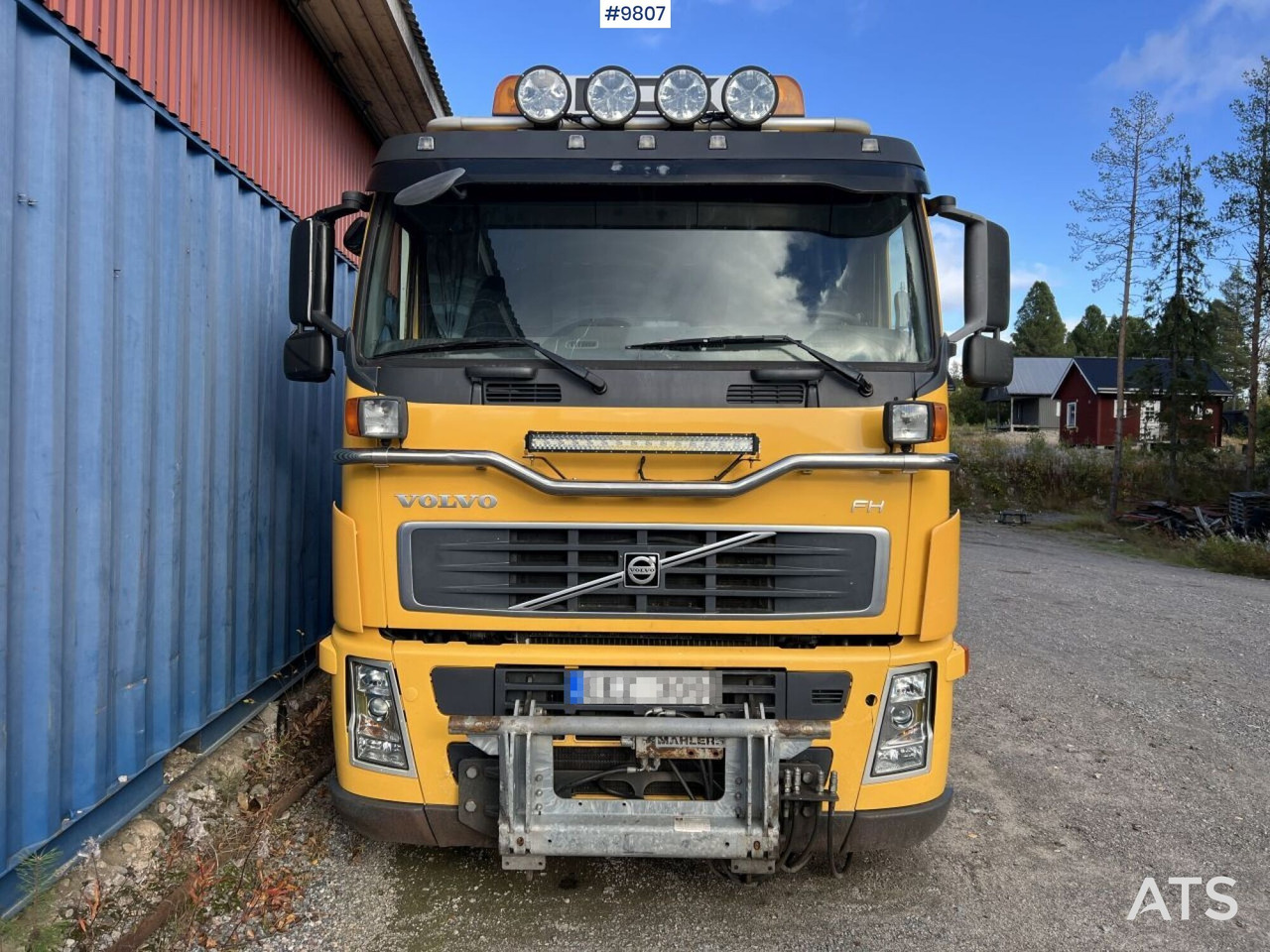 Volvo FH-480 6*2 with LAXO-Quick lock and plow equipment - Camion benne: photos 3 Volvo FH-480 6*2 with LAXO-Quick lock and plow equipment - Camion benne: photos 3