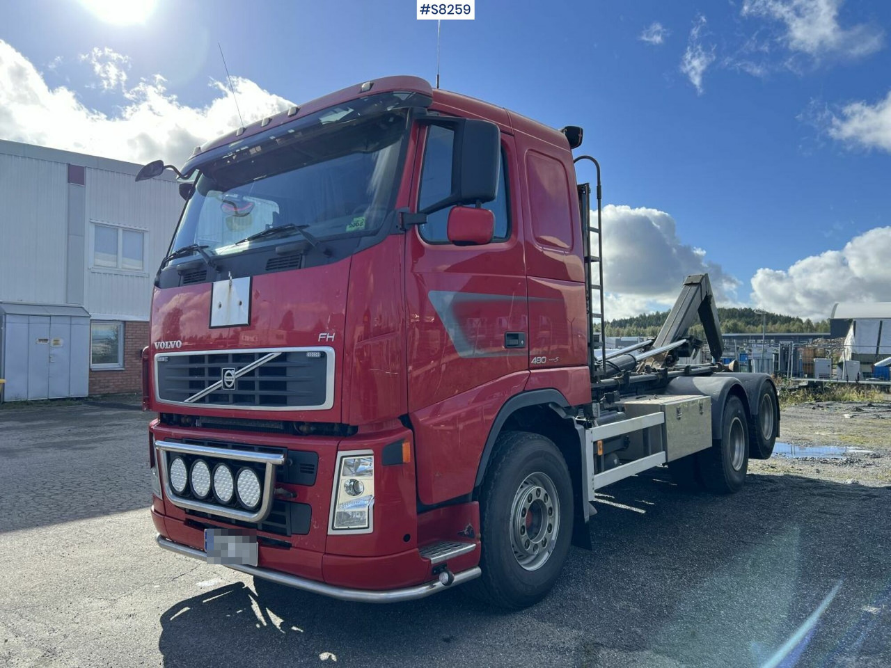 Volvo FH 480 Hook Truck, see video - Camion ampliroll: photos 1 Volvo FH 480 Hook Truck, see video - Camion ampliroll: photos 1