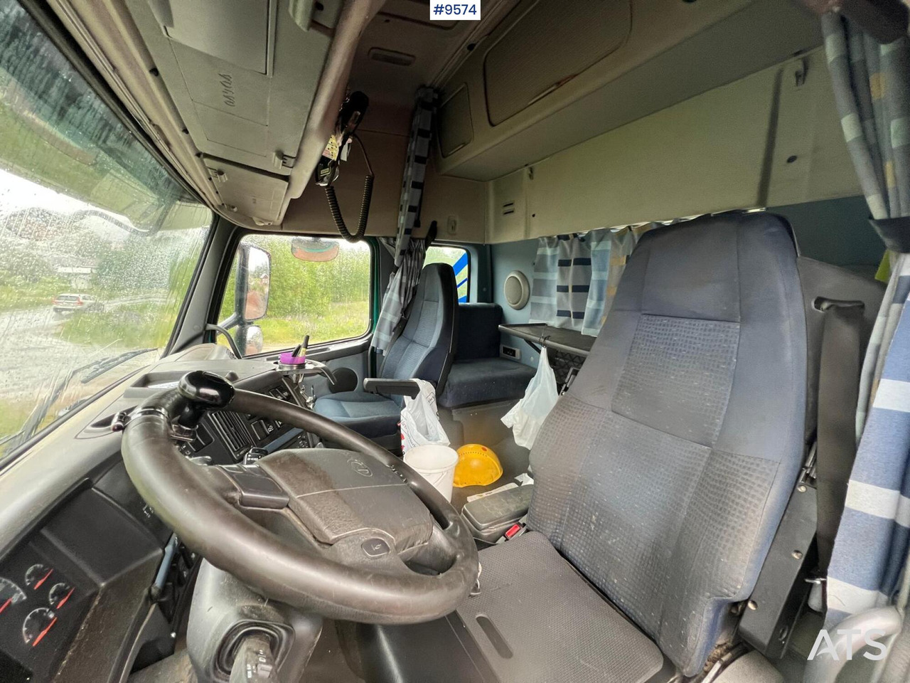 Camion plateau Volvo FH 520 6X4 Quick lock with flatbed: photos 6