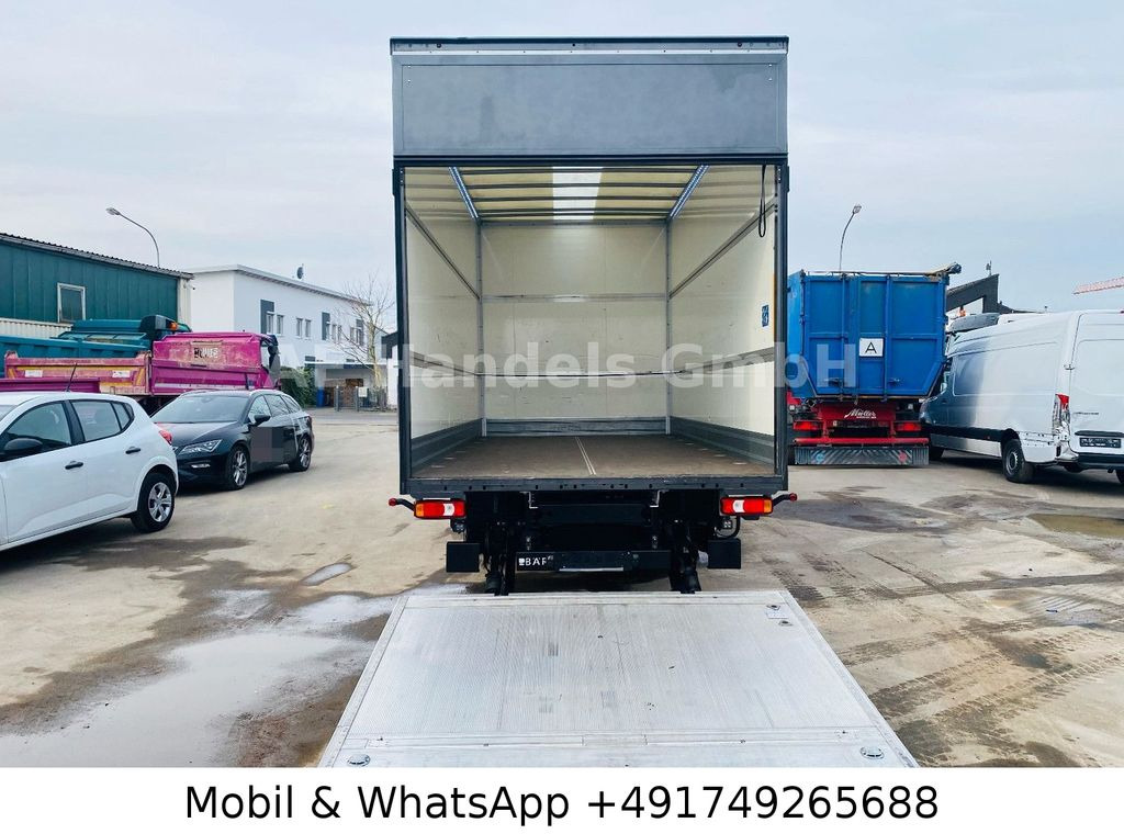 Iveco Daily 72-210 Hi-Matic*ACC/LDW/LBW/AeroLine-Sleep Iveco Daily 72-210 Hi-Matic*ACC/LDW/LBW/AeroLine-Sleep - Fourgon grand volume: photos 5 Iveco Daily 72-210 Hi-Matic*ACC/LDW/LBW/AeroLine-Sleep Iveco Daily 72-210 Hi-Matic*ACC/LDW/LBW/AeroLine-Sleep - Fourgon grand volume: photos 5