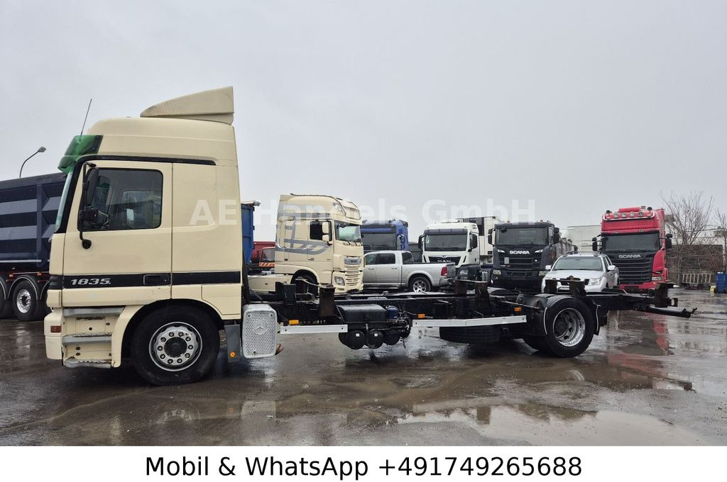 Mercedes-Benz Actros 1835 LL BDF *Analog/AHK/Klima/Tempomat - Camion porte-conteneur/ Caisse mobile: photos 2 Mercedes-Benz Actros 1835 LL BDF *Analog/AHK/Klima/Tempomat - Camion porte-conteneur/ Caisse mobile: photos 2
