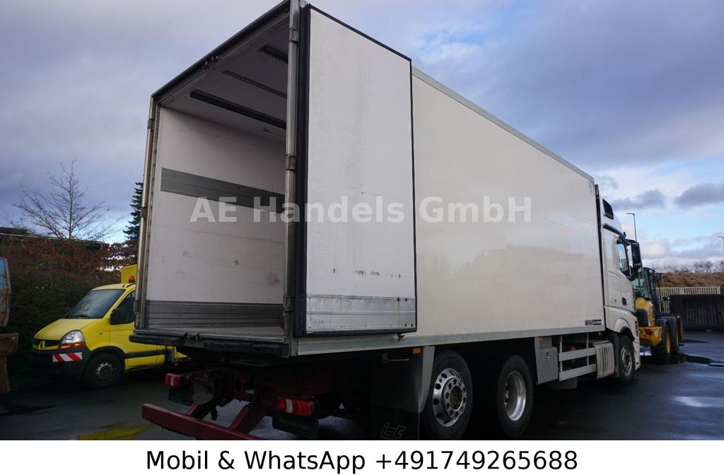 Mercedes-Benz Actros IV 2551 L LL*Retarder/ThermoKing-SLXe-100 - Camion frigorifique: photos 4 Mercedes-Benz Actros IV 2551 L LL*Retarder/ThermoKing-SLXe-100 - Camion frigorifique: photos 4
