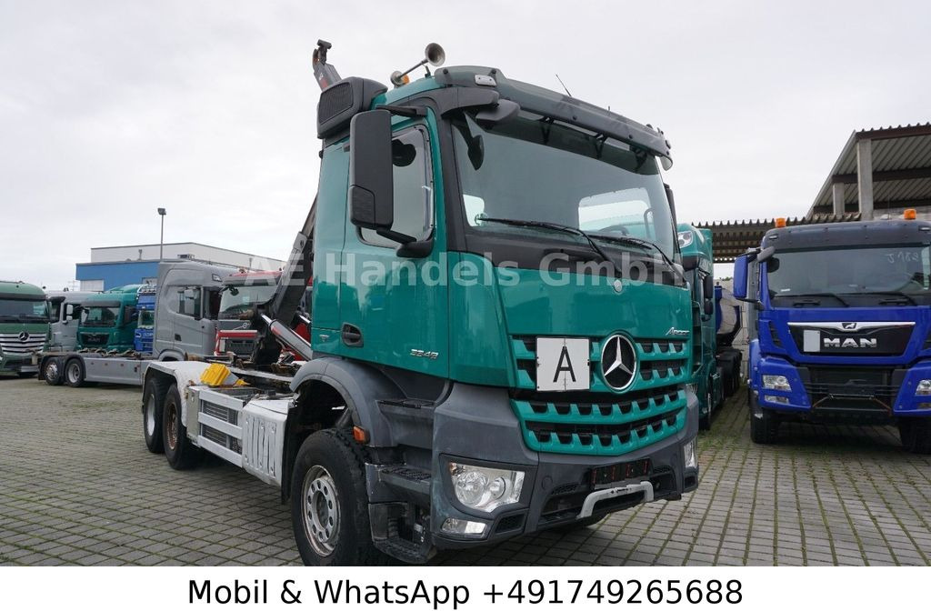 Mercedes-Benz Arocs IV 3348 M BB 6x4 Hiab-XR-21-S-56 *Retarder - Camion ampliroll: photos 1 Mercedes-Benz Arocs IV 3348 M BB 6x4 Hiab-XR-21-S-56 *Retarder - Camion ampliroll: photos 1
