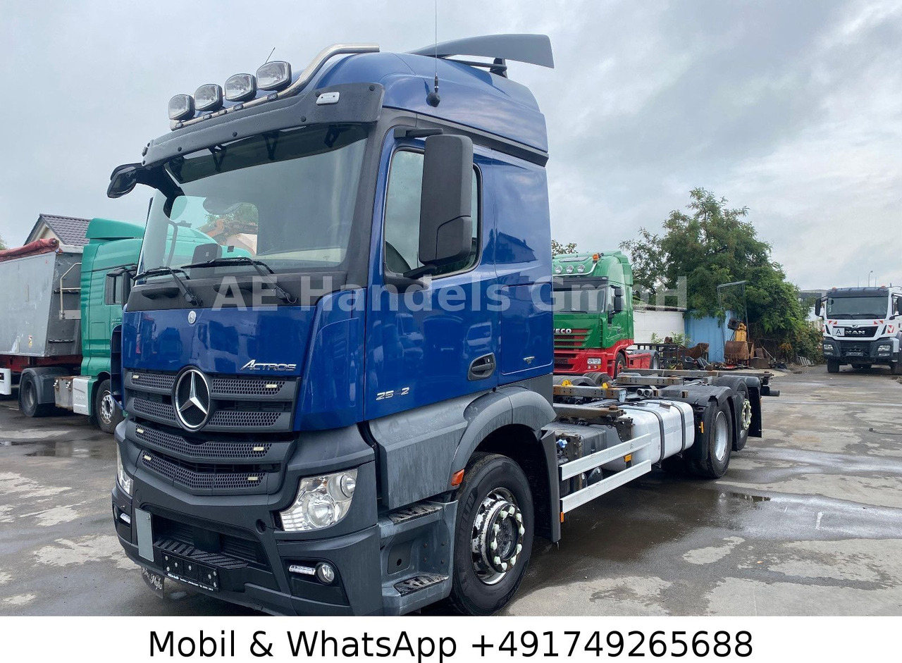 Mercedes-Benz Benz Actros IV 2542 L LL 6x2 *Retarder/Lift/LDW - Camion porte-conteneur/ Caisse mobile: photos 3 Mercedes-Benz Benz Actros IV 2542 L LL 6x2 *Retarder/Lift/LDW - Camion porte-conteneur/ Caisse mobile: photos 3