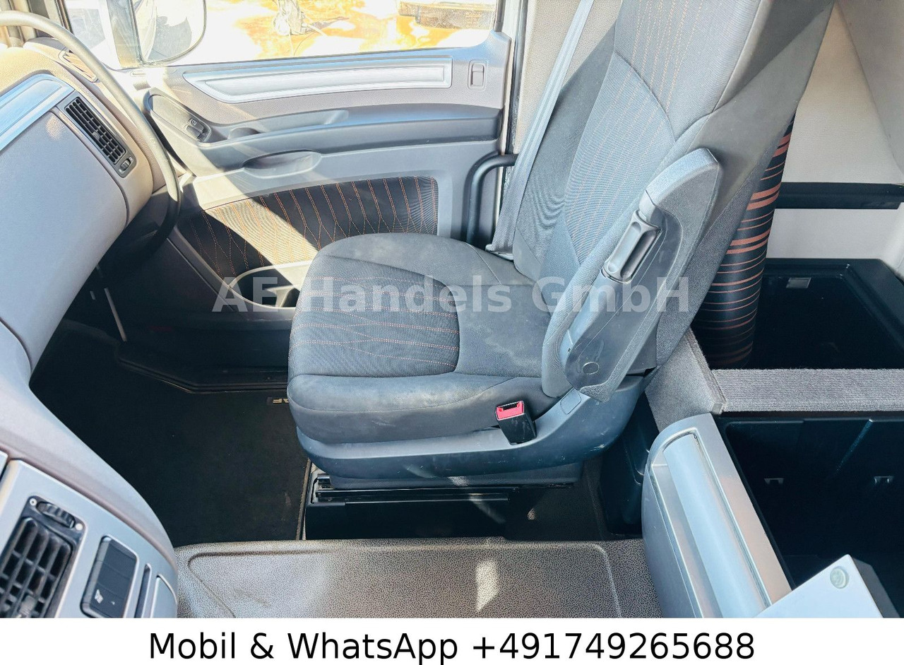 Tracteur routier neuf DAF XF 530 SC BL PXP 4x4 *Retarder/Hydr./Standklima: photos 22 Tracteur routier neuf DAF XF 530 SC BL PXP 4x4 *Retarder/Hydr./Standklima: photos 22