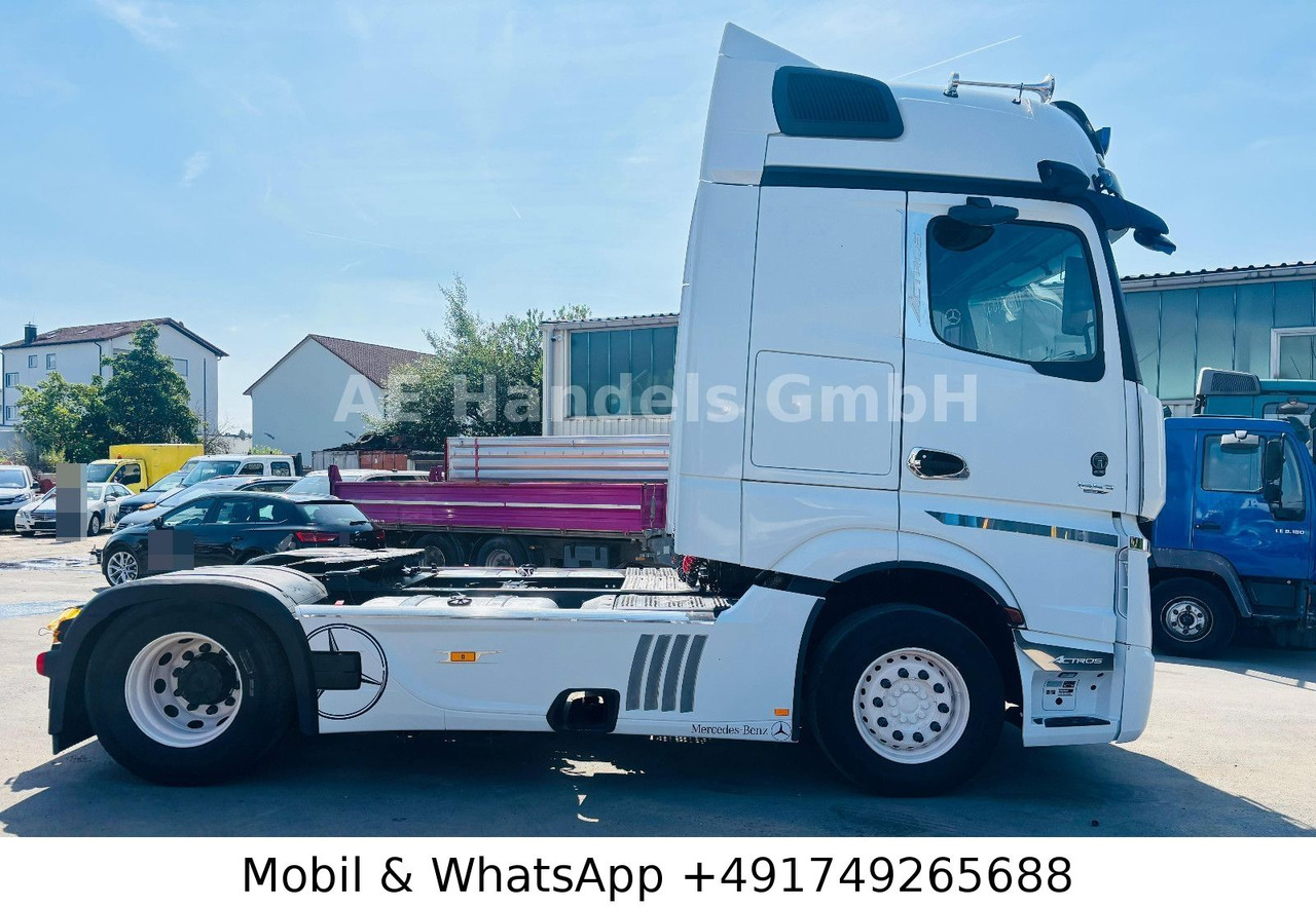 Mercedes-Benz Actros V 1853 L BL*Retarder/Standklima/Xenon/PPC - Tracteur routier: photos 2 Mercedes-Benz Actros V 1853 L BL*Retarder/Standklima/Xenon/PPC - Tracteur routier: photos 2