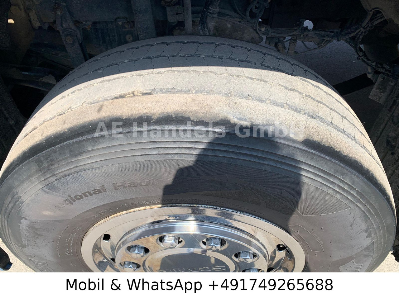 Tracteur routier Scania R580 V8 HighLine 6x2*Retarder/Hydr/66To/Lift/ACC: photos 18 Tracteur routier Scania R580 V8 HighLine 6x2*Retarder/Hydr/66To/Lift/ACC: photos 18