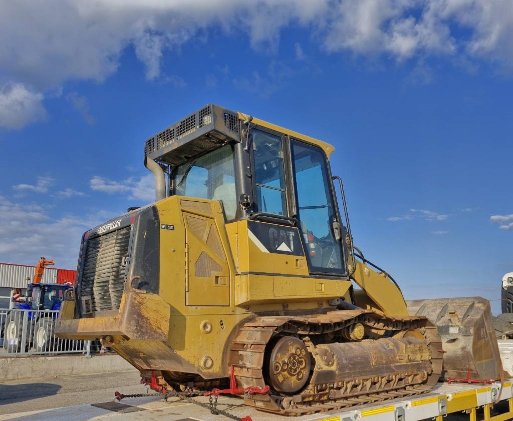 CAT 953 D A REPARER *TO REPAIR*ZU REPARIEREN - Chargeuse sur chenilles: photos 5 CAT 953 D A REPARER *TO REPAIR*ZU REPARIEREN - Chargeuse sur chenilles: photos 5