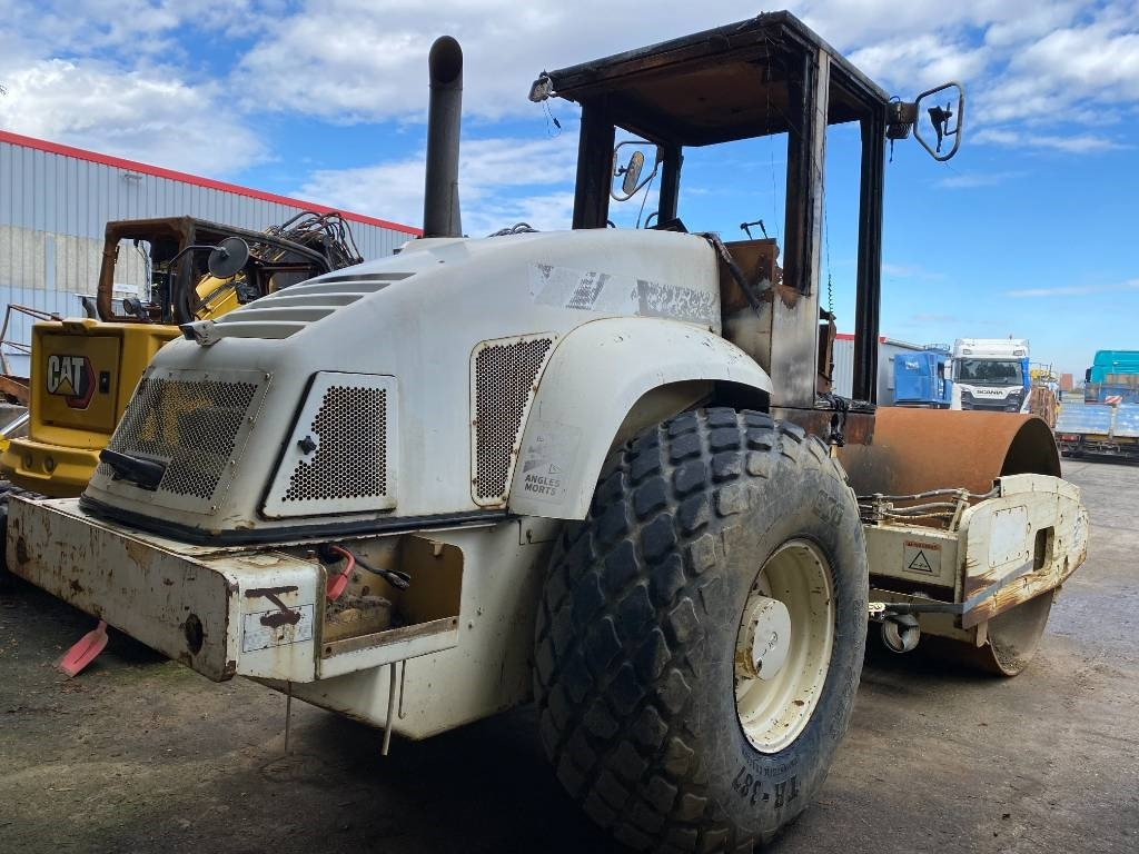 CAT CS-563E Origine Française /Certificat CE endommagé - Compacteur mixte: photos 4 CAT CS-563E Origine Française /Certificat CE endommagé - Compacteur mixte: photos 4