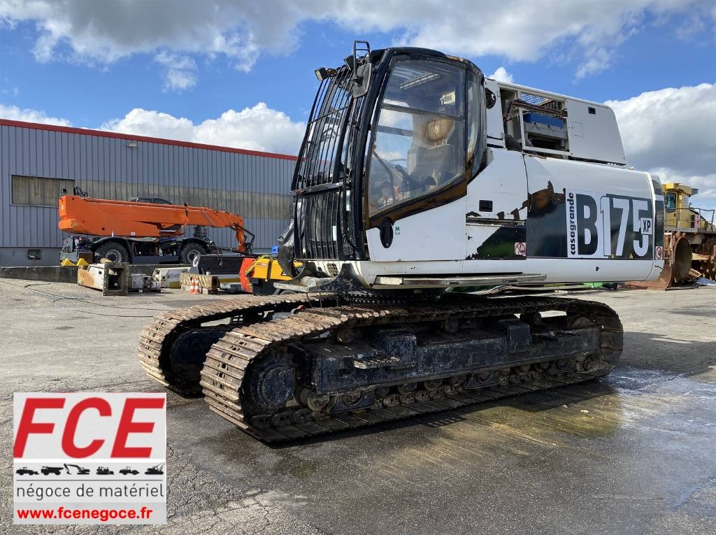 Casagrande B 175 XP 1er Main/Origine Française endommagée  - Foreuse: photos 1 Casagrande B 175 XP 1er Main/Origine Française endommagée  - Foreuse: photos 1