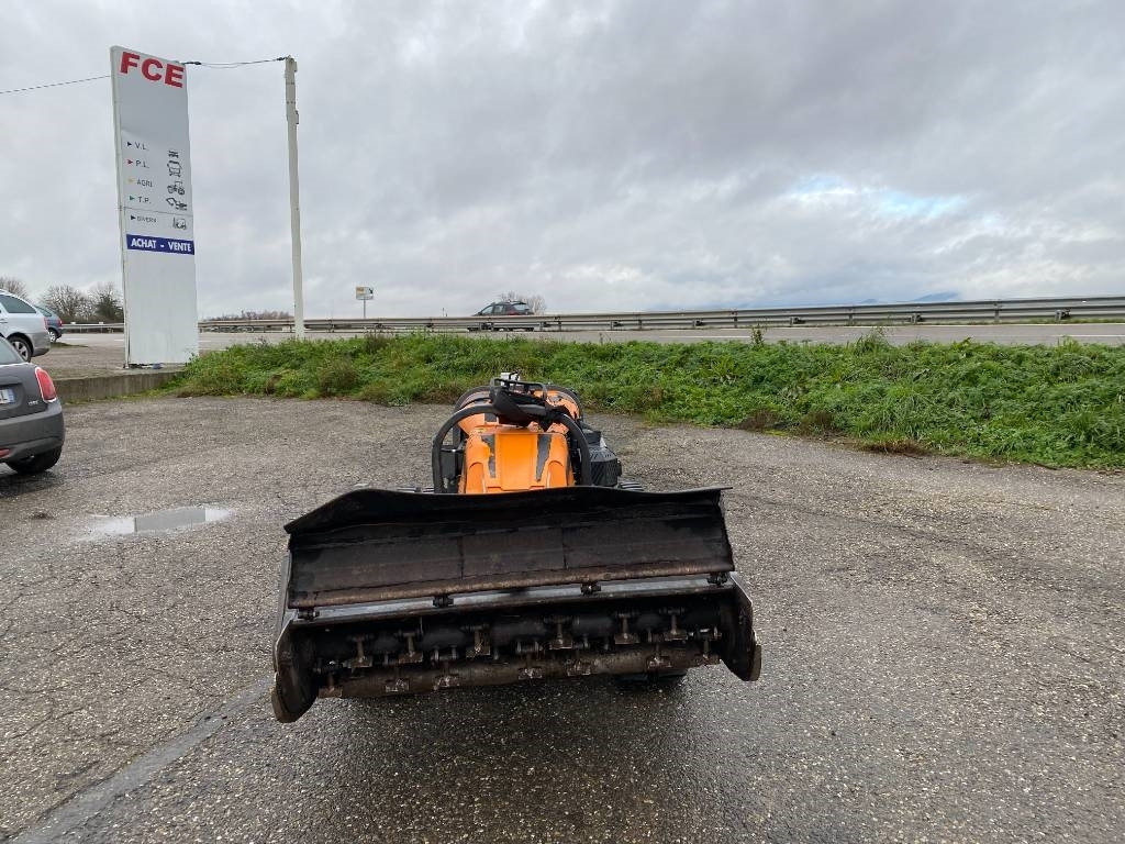 Energreen ENERGREEN ROBOGREEN EVO + HEAD 130 1er Main - Motofaucheuse: photos 2 Energreen ENERGREEN ROBOGREEN EVO + HEAD 130 1er Main - Motofaucheuse: photos 2