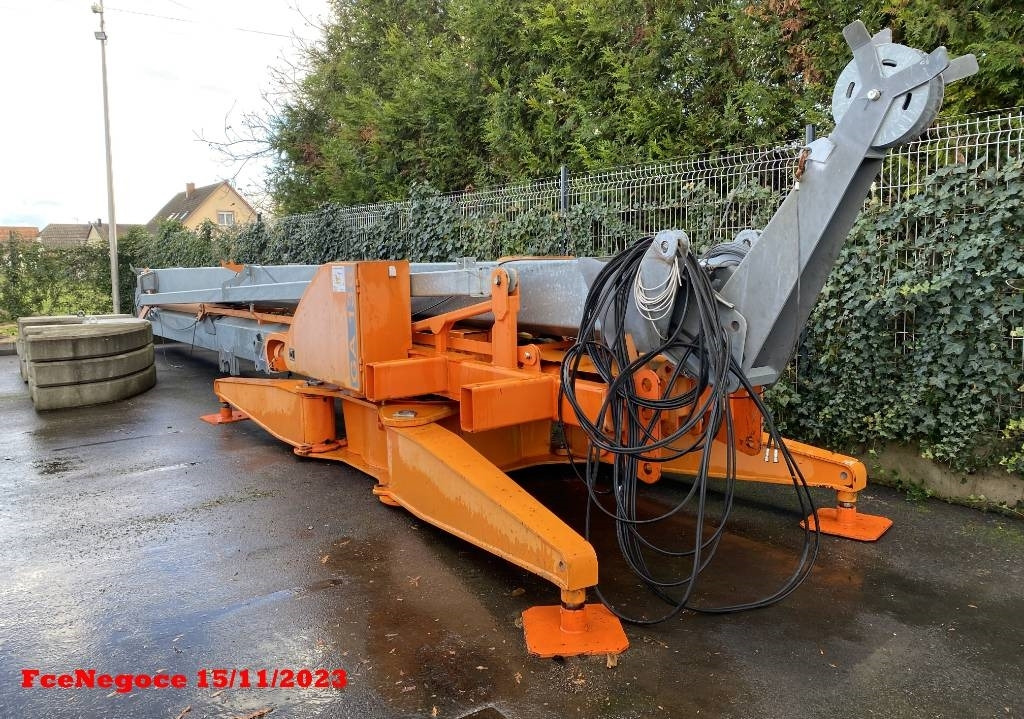 FB GRU GA 136 - Grue à tour: photos 1 FB GRU GA 136 - Grue à tour: photos 1