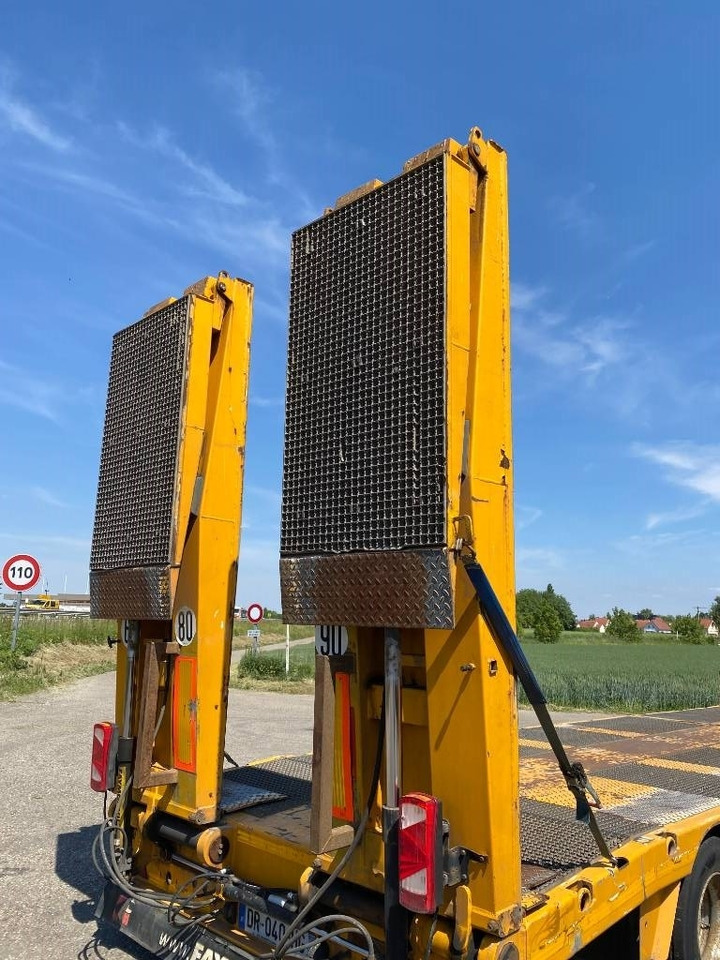 Semi-remorque surbaissé Faymonville MULTIMAX F-S43-1AAF-F-001 1er Main: photos 43