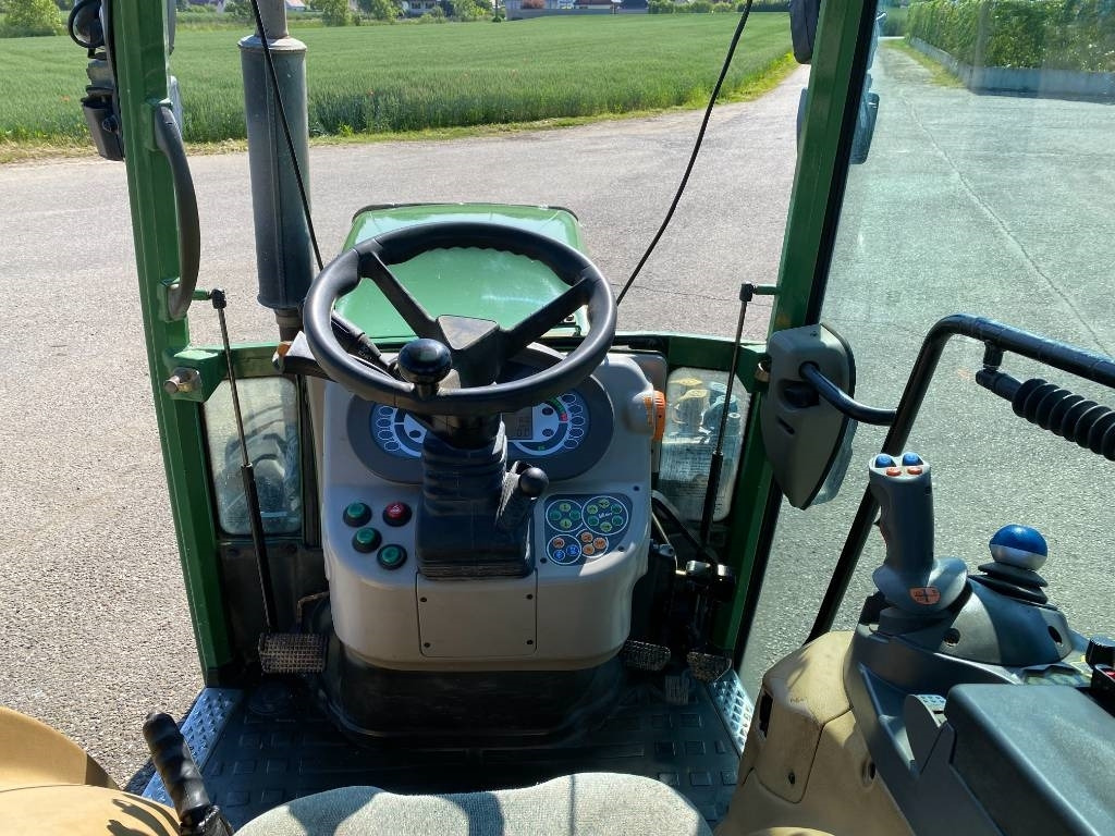 Tracteur agricole Fendt 209F Vario TMS 1er Main endommagé: photos 19