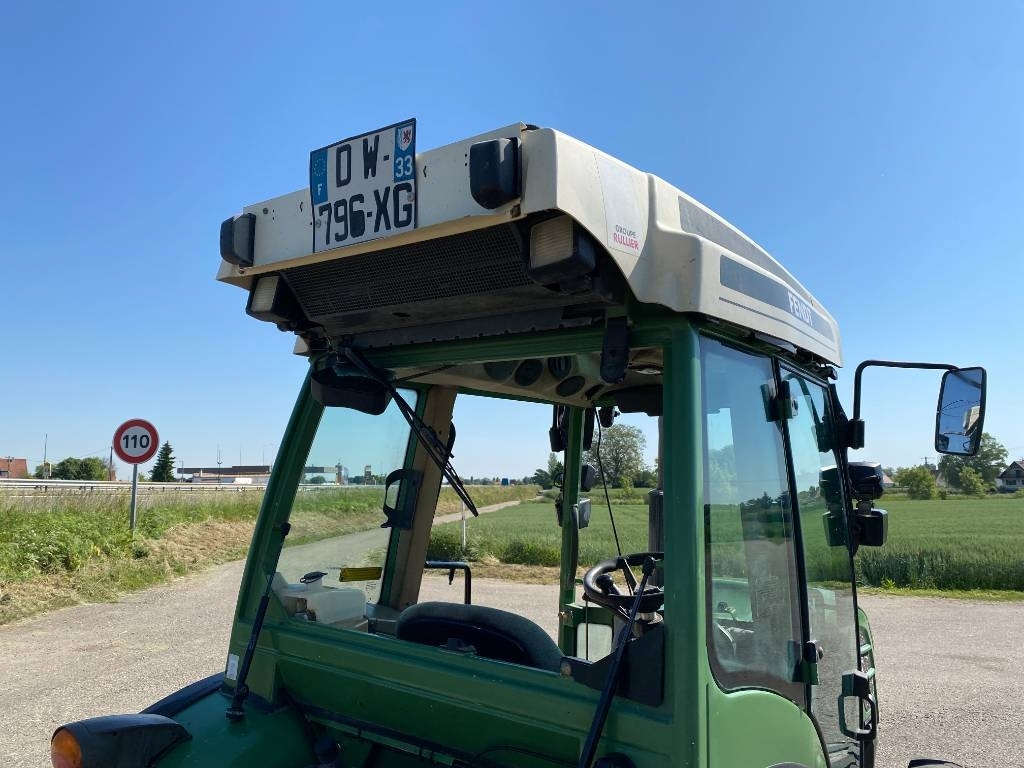 Tracteur agricole Fendt 209F Vario TMS 1er Main endommagé: photos 43