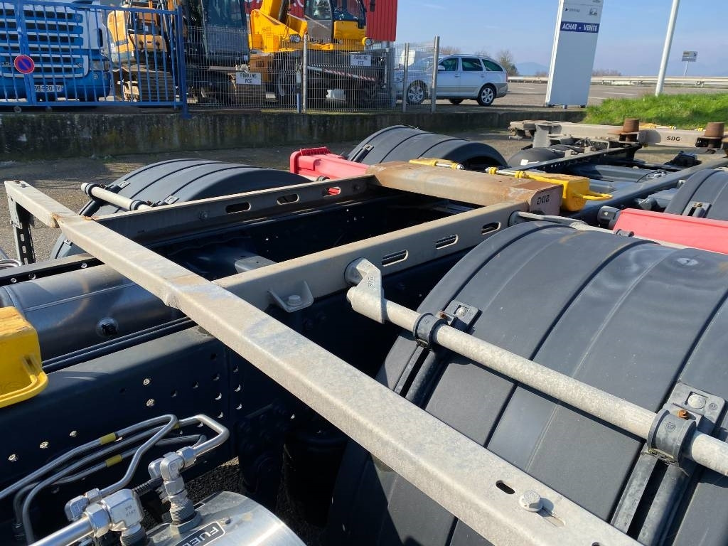 Camion porte-conteneur/ Caisse mobile Iveco STRALIS 460NP LNG RETARDER: photos 28