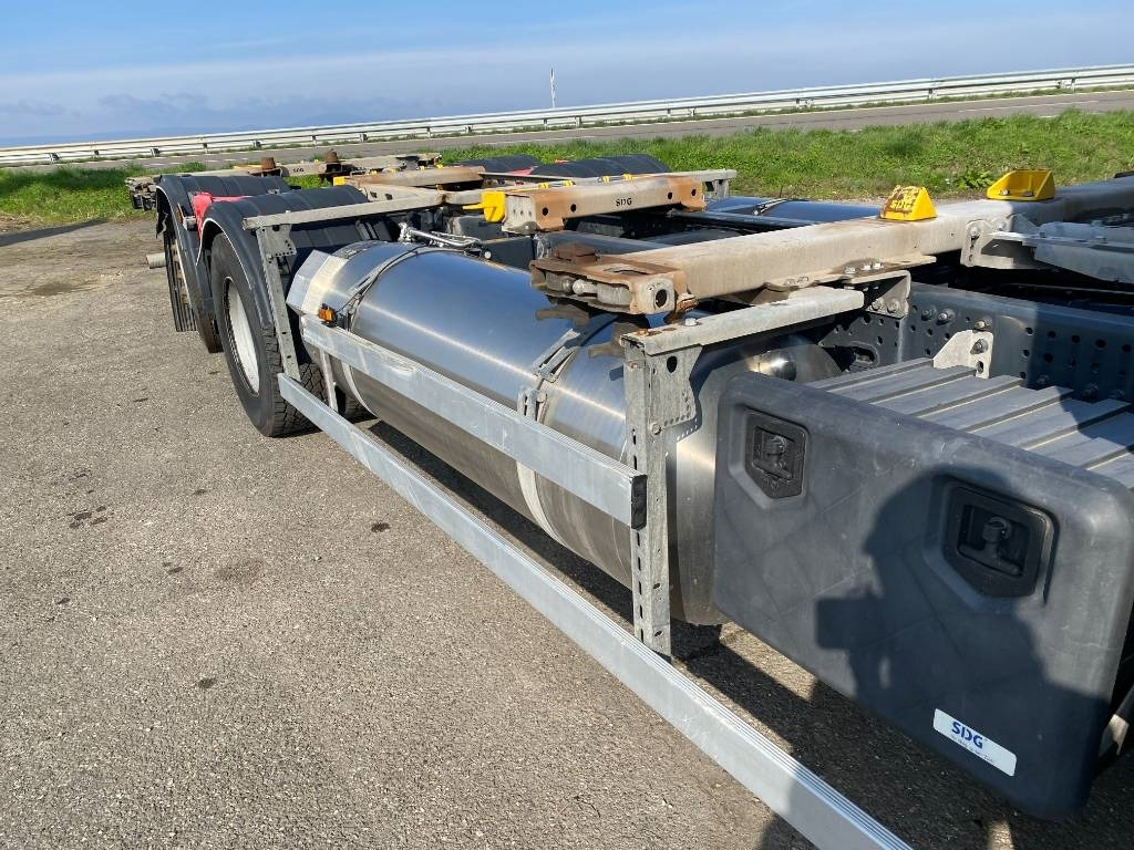 Camion porte-conteneur/ Caisse mobile Iveco STRALIS 460NP LNG RETARDER: photos 18