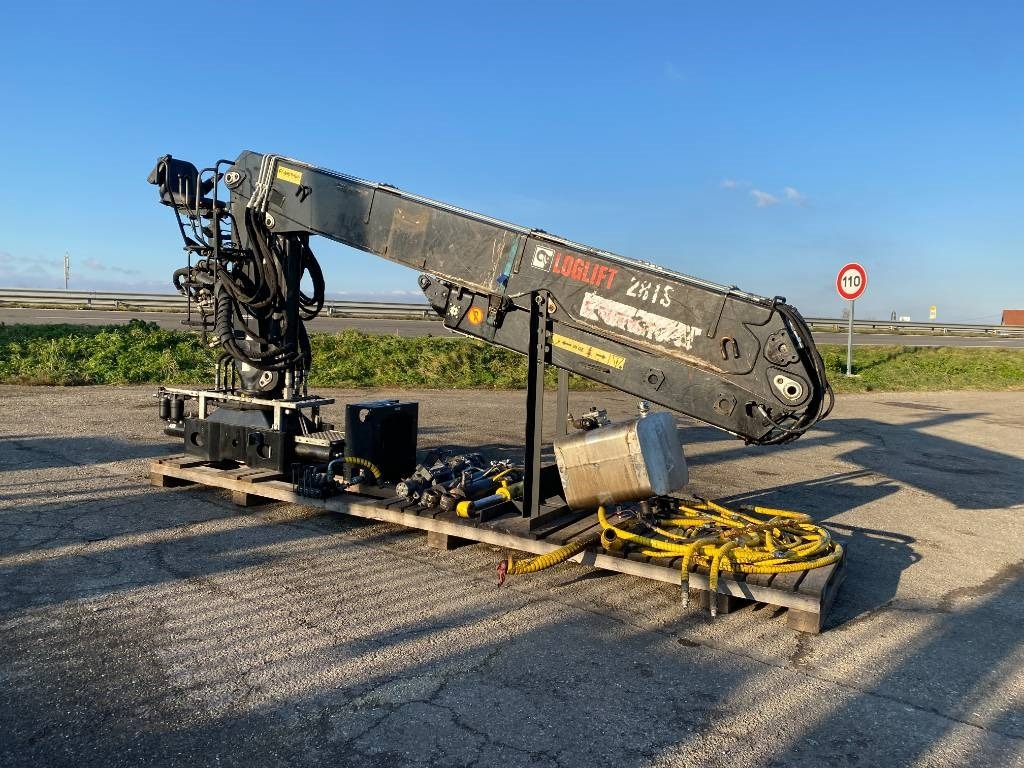 Loglift F281S-86 a réparer - Grue auxiliaire: photos 3 Loglift F281S-86 a réparer - Grue auxiliaire: photos 3
