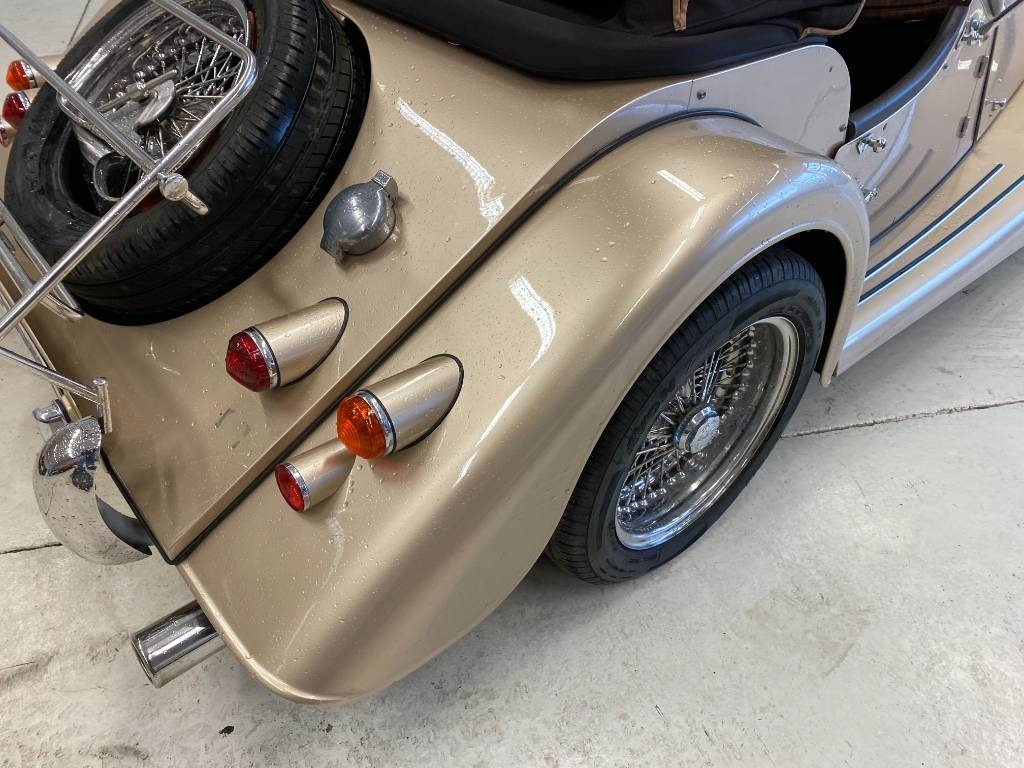 Voiture Morgan Roadster 3.7i/Ford V6 Boite manuelle endommagé: photos 33 Voiture Morgan Roadster 3.7i/Ford V6 Boite manuelle endommagé: photos 33