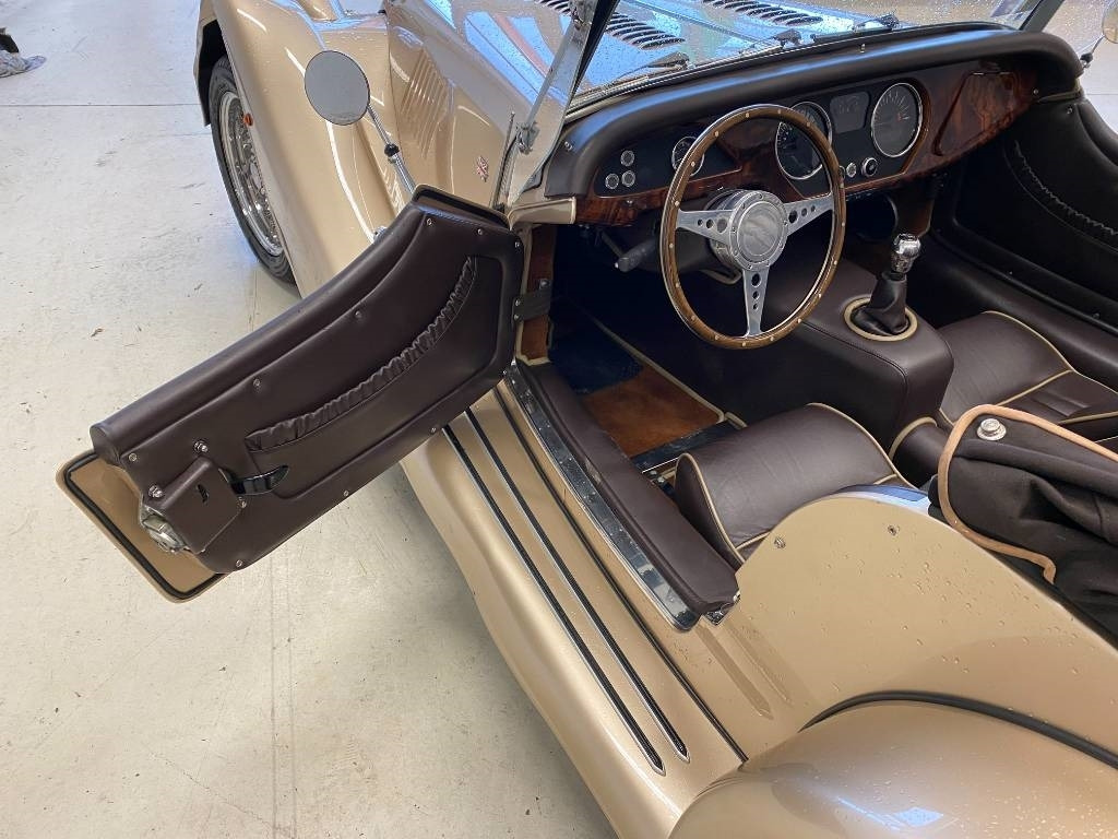 Voiture Morgan Roadster 3.7i/Ford V6 Boite manuelle endommagé: photos 27 Voiture Morgan Roadster 3.7i/Ford V6 Boite manuelle endommagé: photos 27