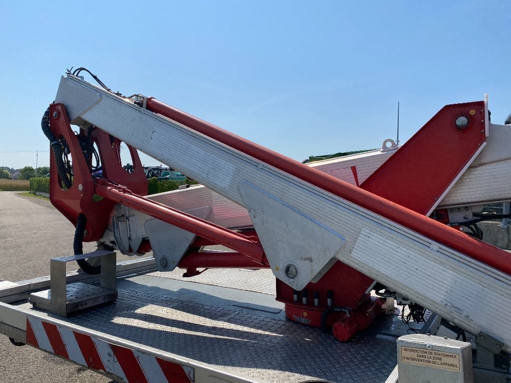 Camion avec nacelle Multitel Nacelle Multitel MX 200 A réviser: photos 18