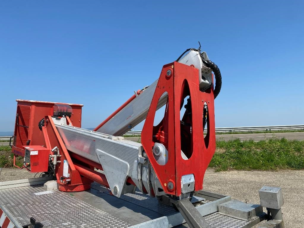 Camion avec nacelle Multitel Nacelle Multitel MX 200 A réviser: photos 32