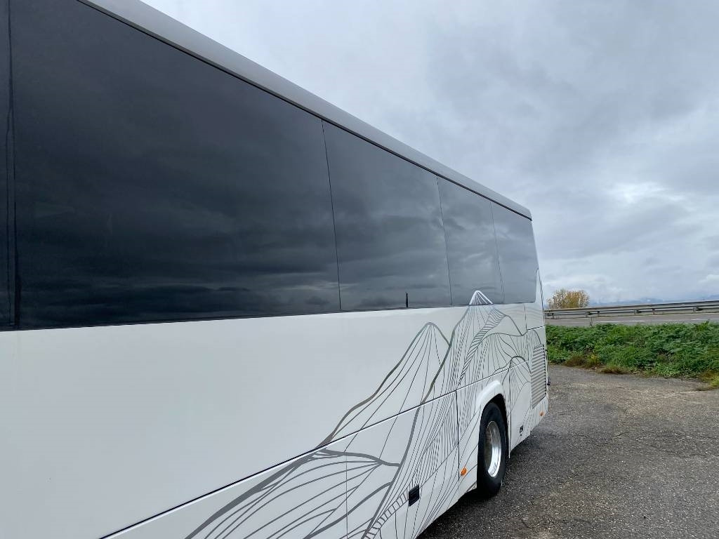 Bus interurbain Otokar ULYSO-T Cummins e6/316Ps endommagé: photos 31