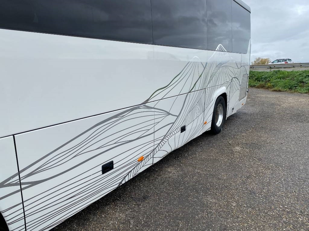 Bus interurbain Otokar ULYSO-T Cummins e6/316Ps endommagé: photos 32
