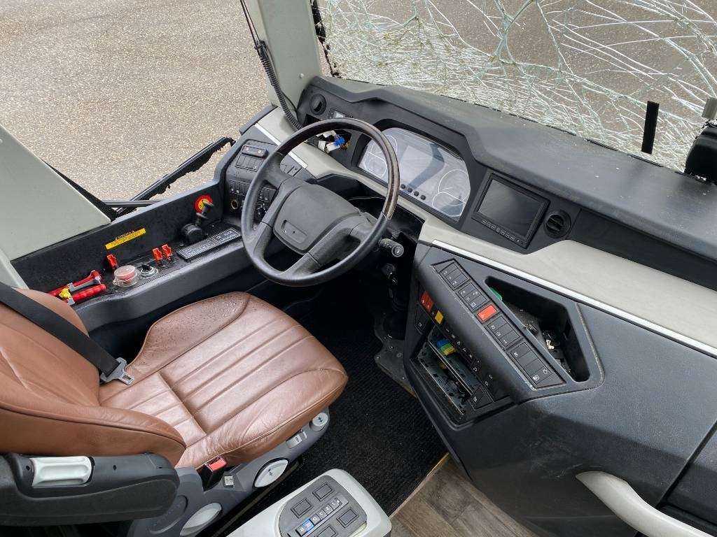 Bus interurbain Otokar ULYSO-T Cummins e6/316Ps endommagé: photos 14