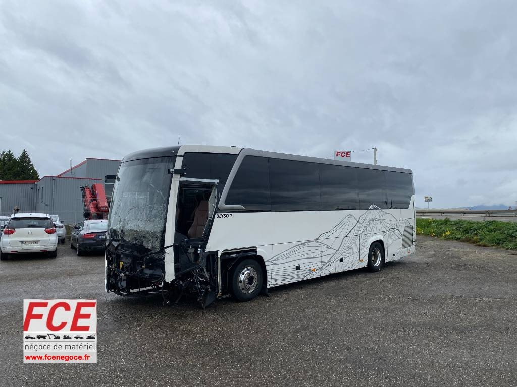 Otokar ULYSO-T Cummins e6/316Ps endommagé  - Bus interurbain: photos 1 Otokar ULYSO-T Cummins e6/316Ps endommagé  - Bus interurbain: photos 1