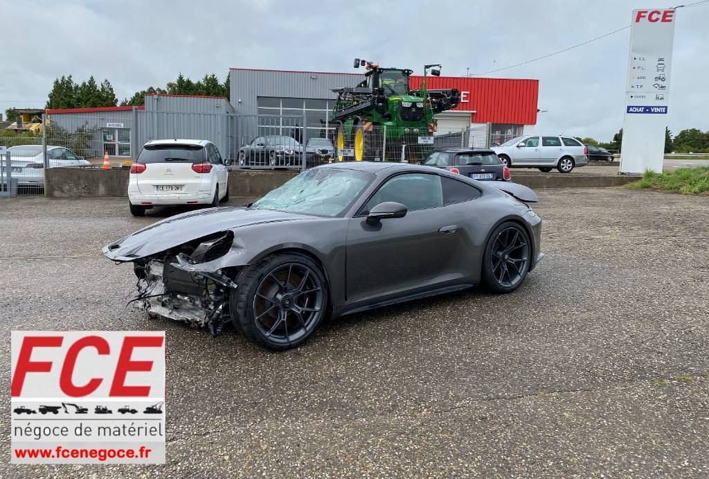 Porsche 911/ 992 - 4.0i GT3 Pack Touring 1er Main - Voiture: photos 1 Porsche 911/ 992 - 4.0i GT3 Pack Touring 1er Main - Voiture: photos 1